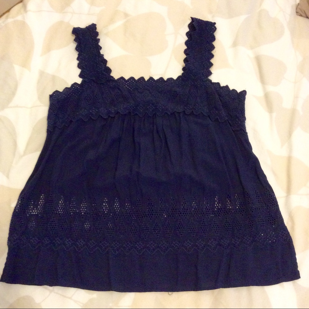 NWOT, Navy Flowy Eyelet Tank, Old Navy, Size L